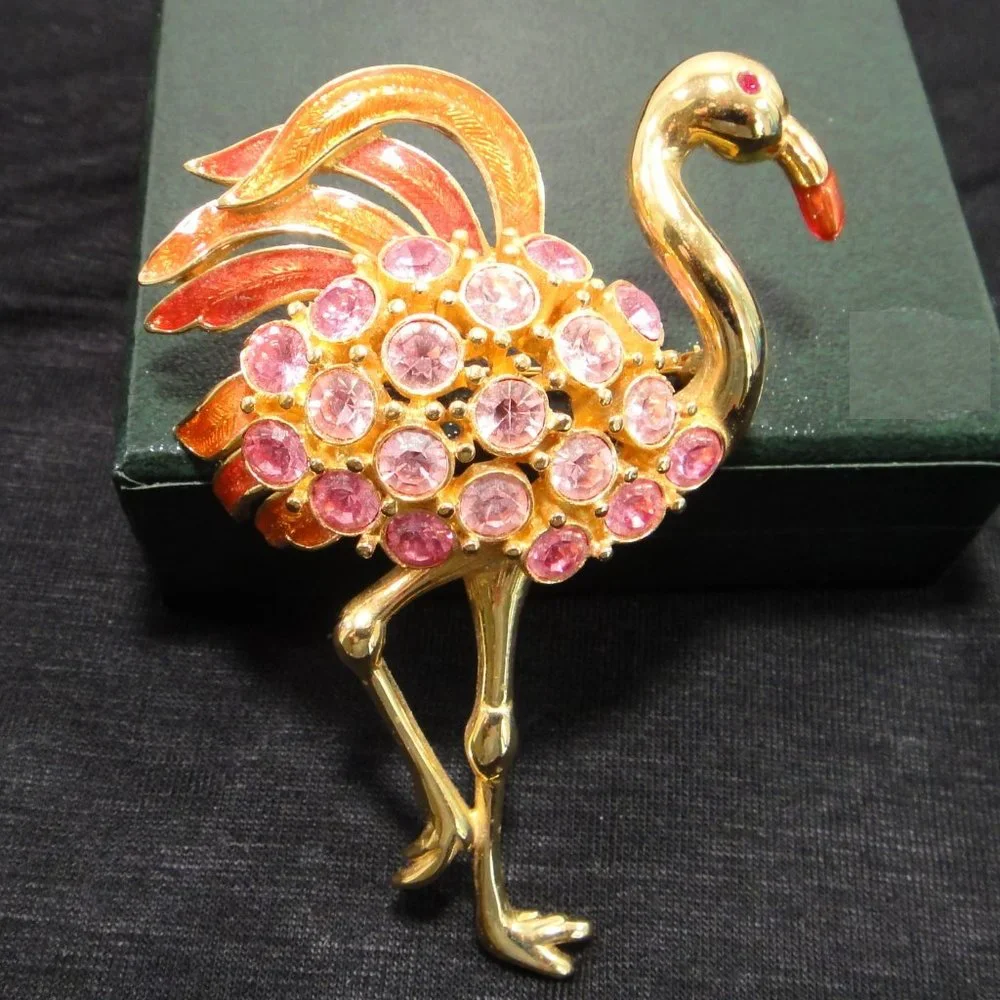 Trifari Brooch VTG - Picture 2 of 9